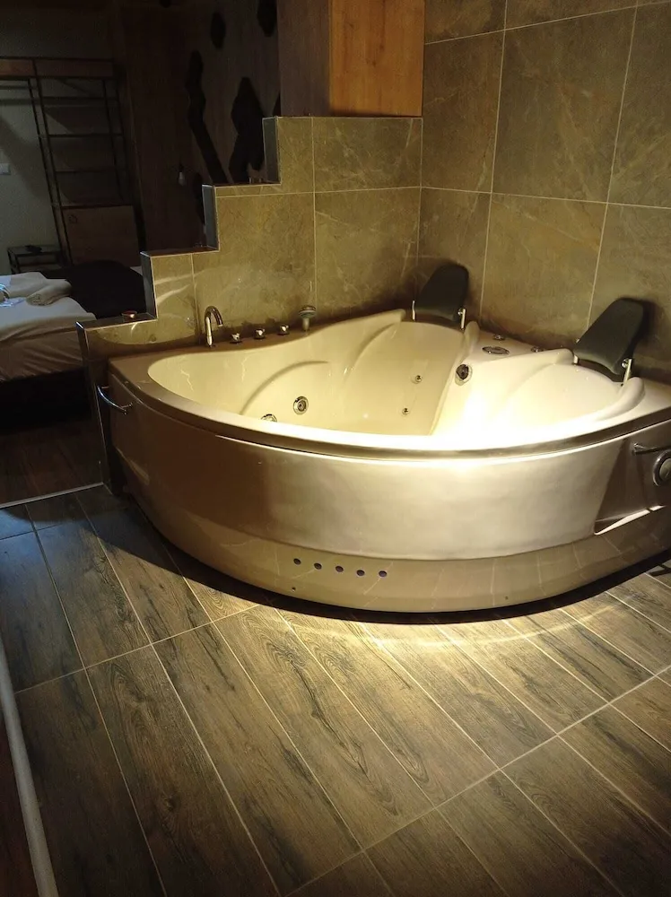 Suite Room