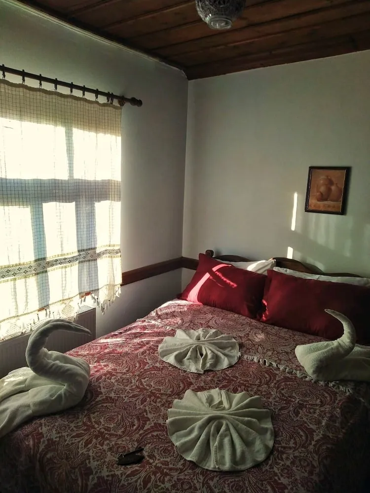 Standard Üç Kişilik Oda