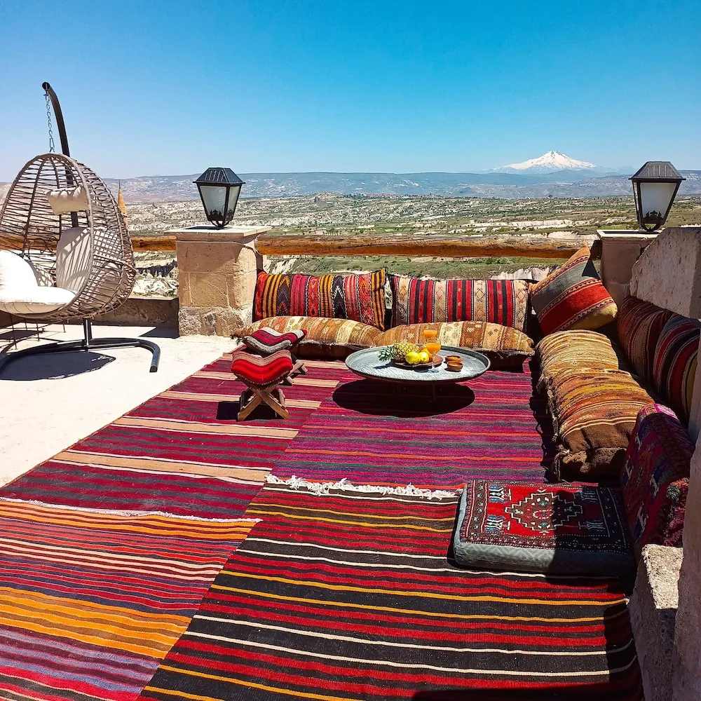 Panoramic Tek Büyük Yataklı Oda