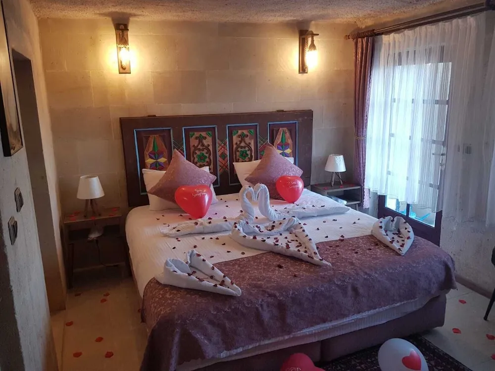 Panoramic Tek Büyük Yataklı Oda