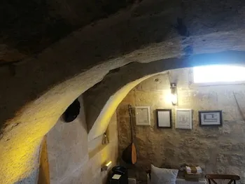 Cronos Cappadocia Cave Hotel