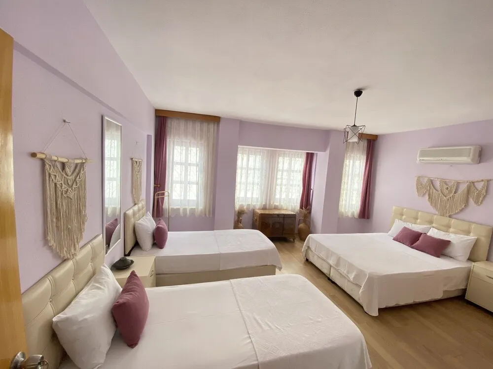 Family Dört Kişilik Oda