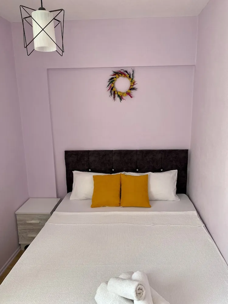 Economy Tek Büyük Yataklı Oda