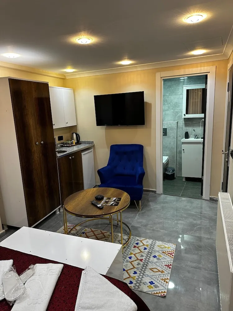 Standard Tek Büyük Yataklı Oda