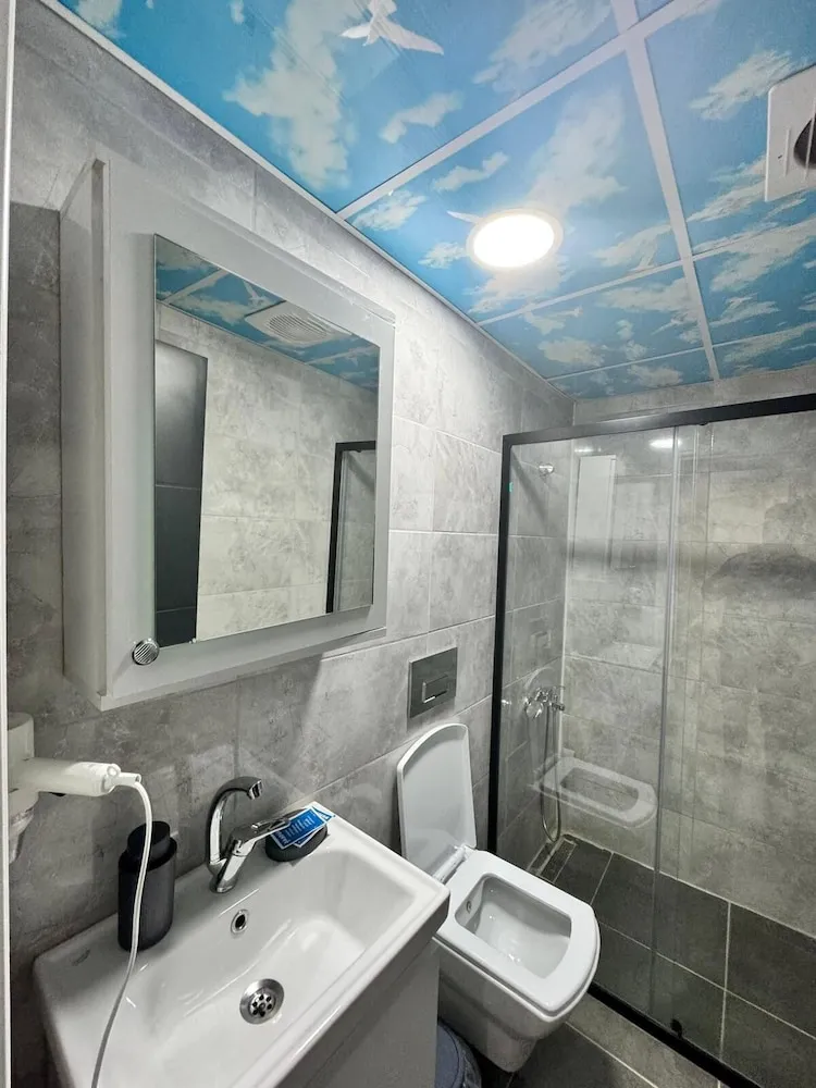 Deluxe Tek Büyük Yataklı Oda, Sıcak Su Küveti