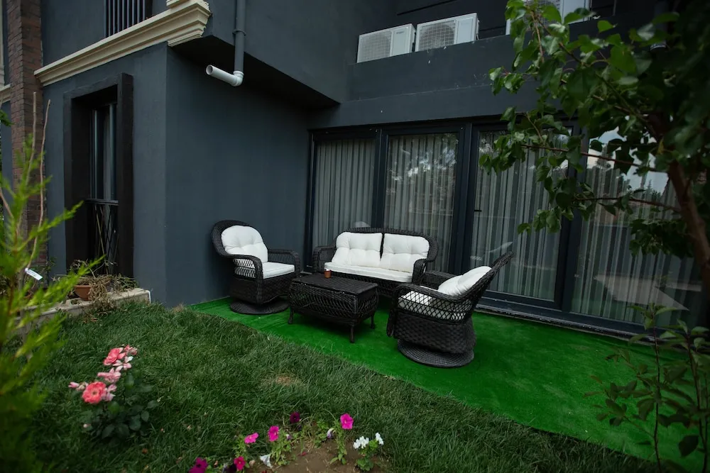 Imperial Suite, Garden View