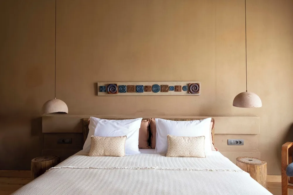 Room with Garden