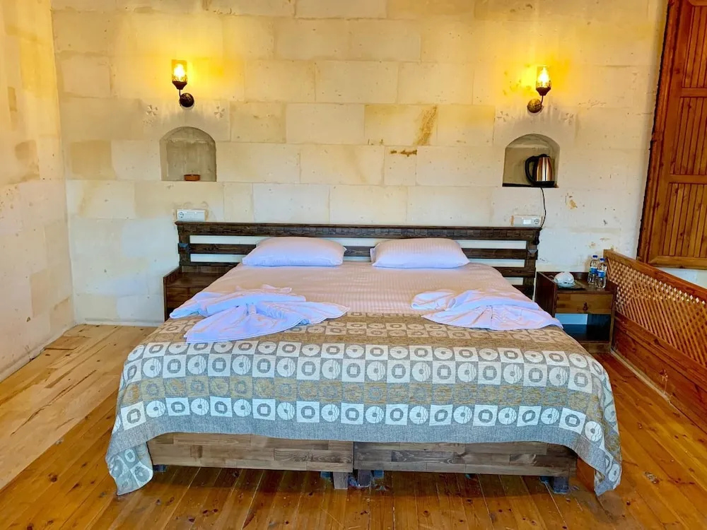 Deluxe Dört Kişilik Oda, Sıcak Su Küveti (Wooden)