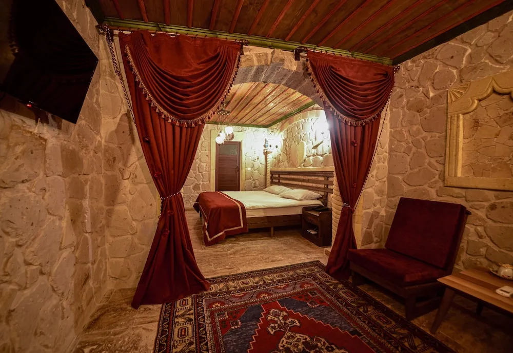 Honeymoon Oda, Sıcak Su Küveti, Şehir Manzaralı