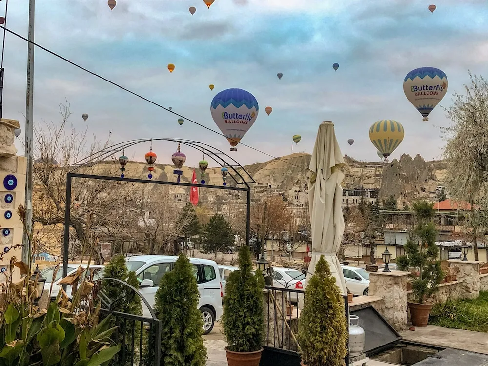 Comfort Üç Kişilik Oda, Bahçe Manzaralı (Stone)