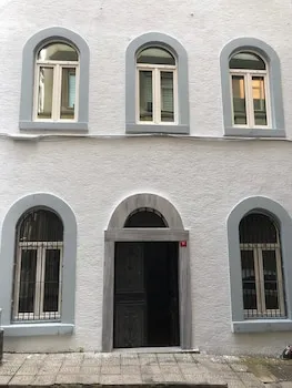 Flats Company Ajda Apartment