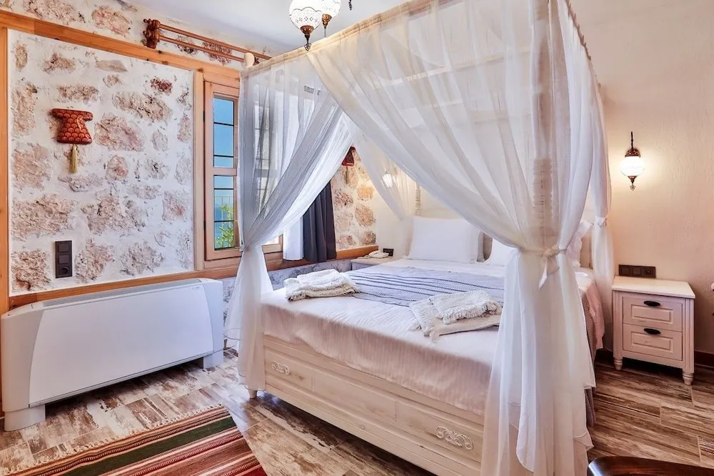 Comfort Oda, Deniz Manzaralı (Peony)