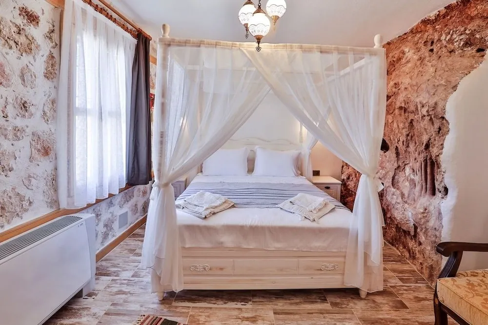 Comfort Oda, Deniz Manzaralı (Peony)