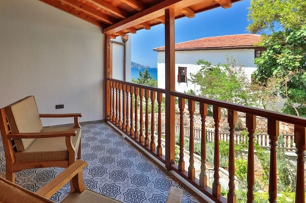 Comfort Oda, Kısmi Deniz Manzaralı (Melissa)