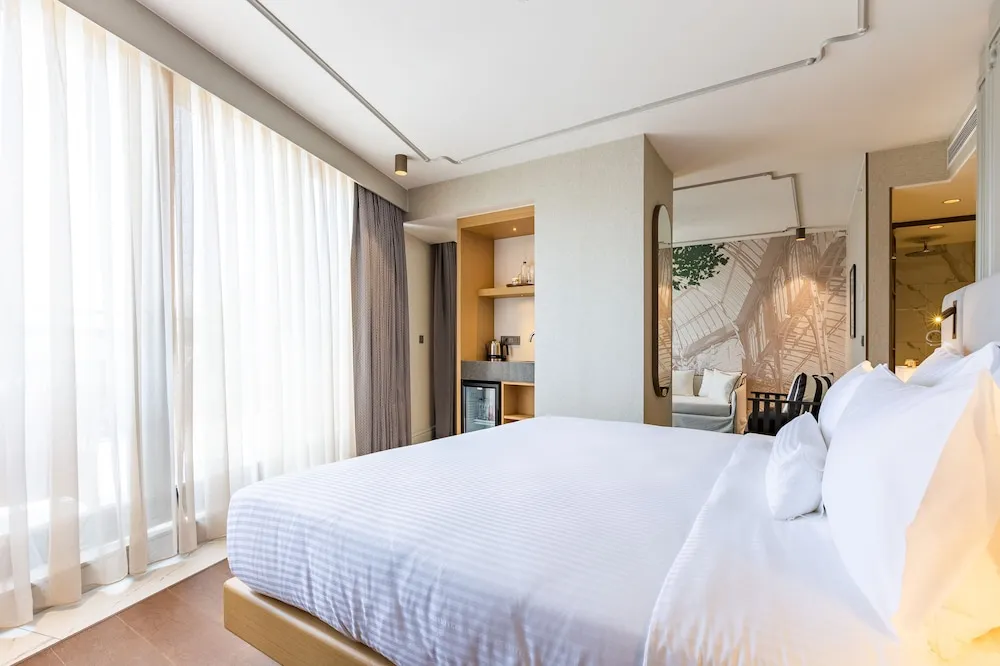 Junior Suite Room
