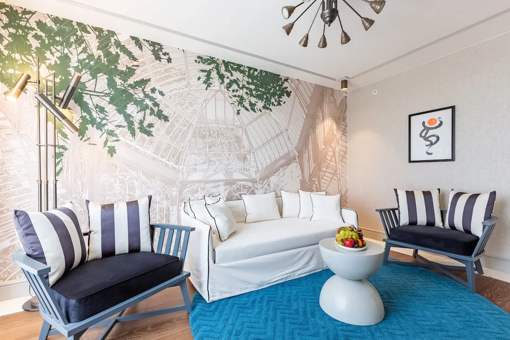 Junior Suite Room