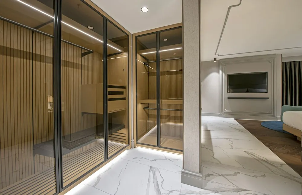 Executive Suite Room