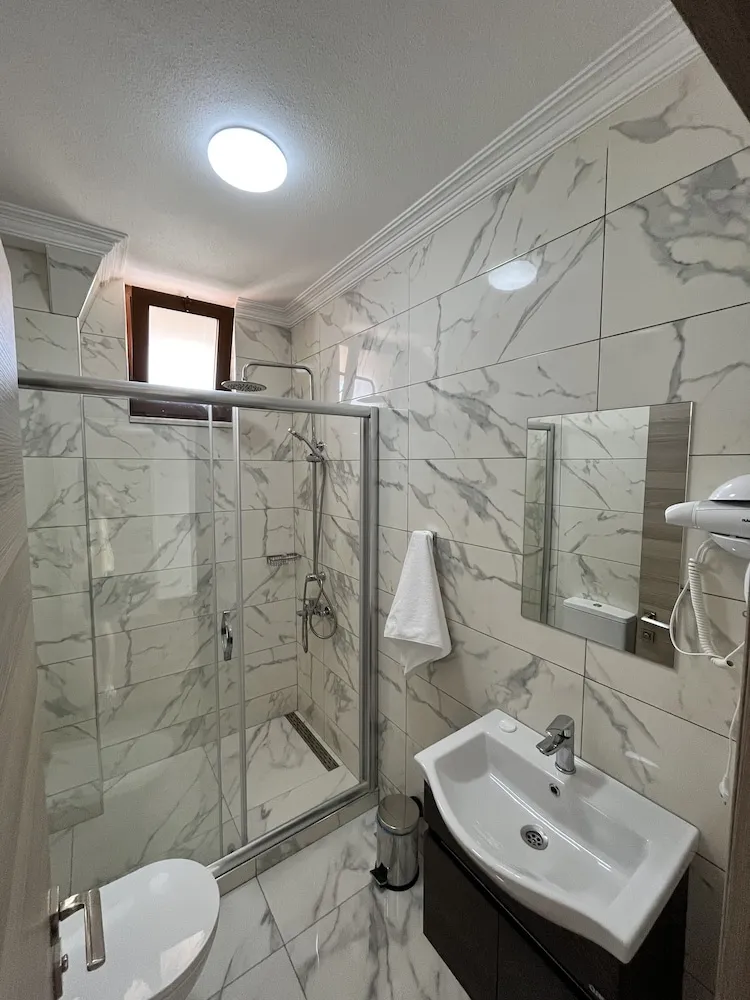 Standard Room ( Maksimum 2 Yetiskin)