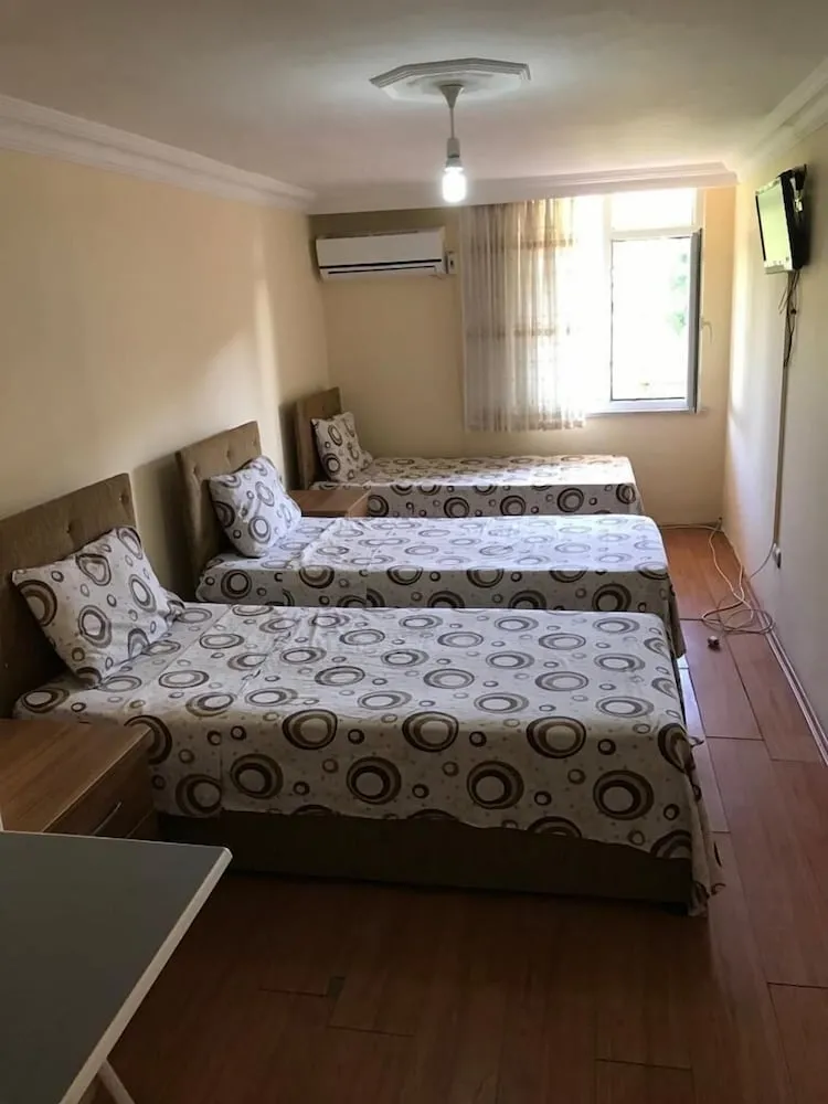 Standard Üç Kişilik Oda