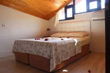 Moonhouse Apartments