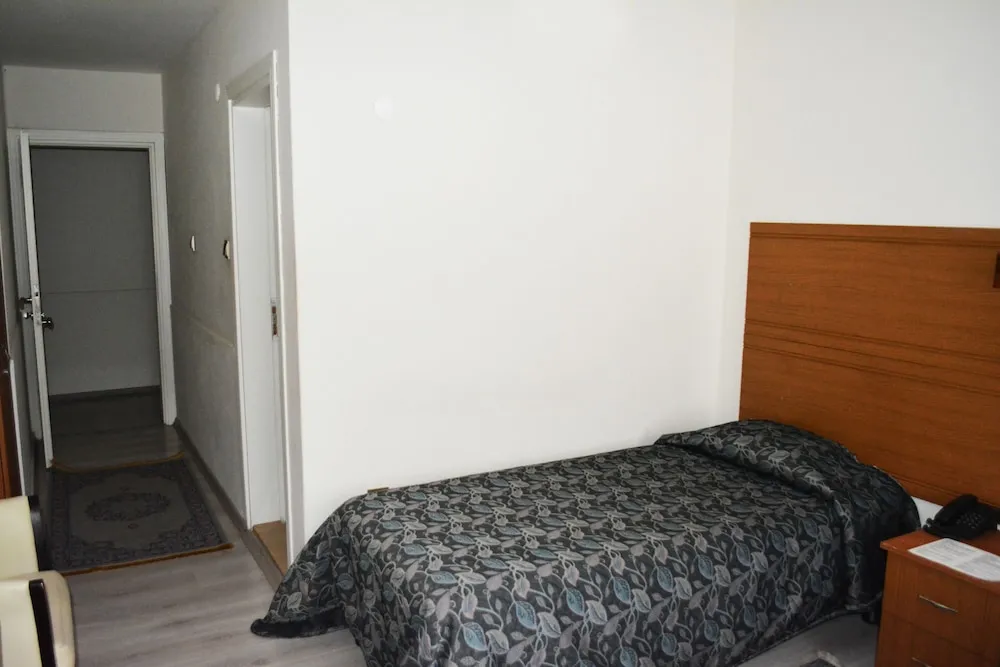 Standard İki Ayrı Yataklı Oda