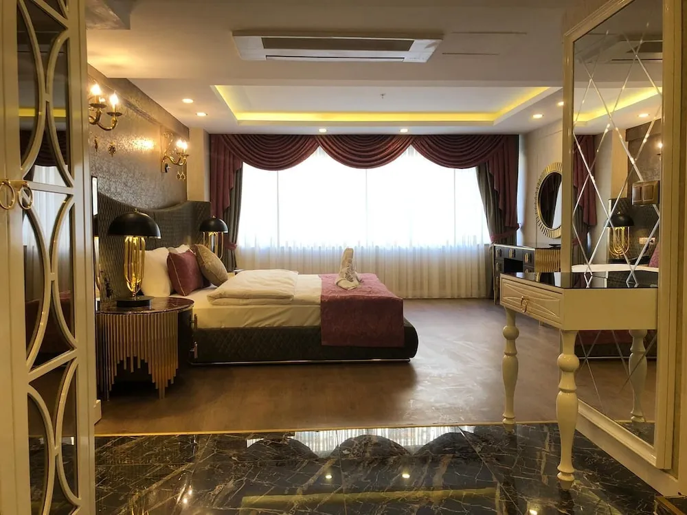 Deluxe Tek Büyük Yataklı Oda, Şehir Manzaralı