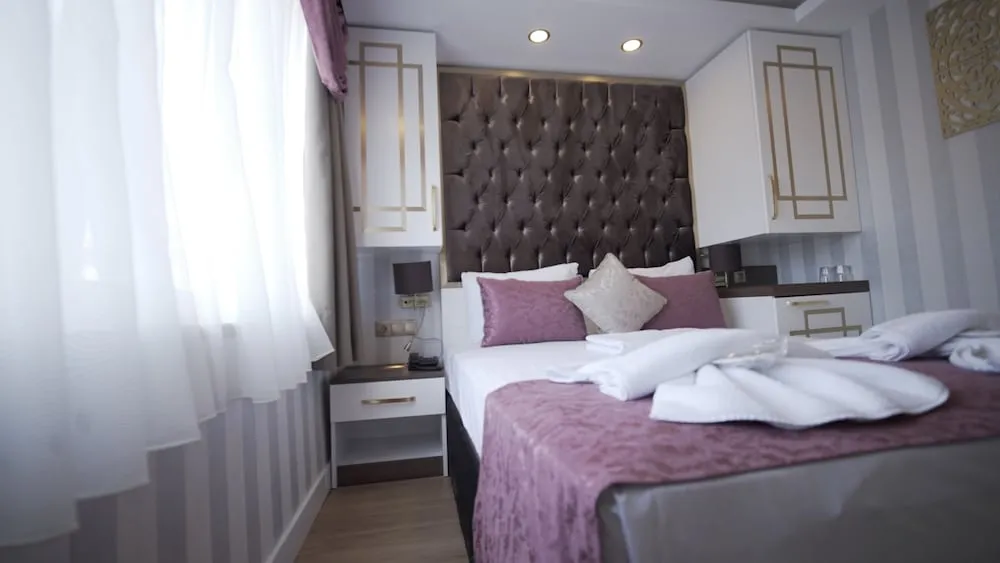 Standard Tek Büyük Yataklı Oda, Şehir Manzaralı