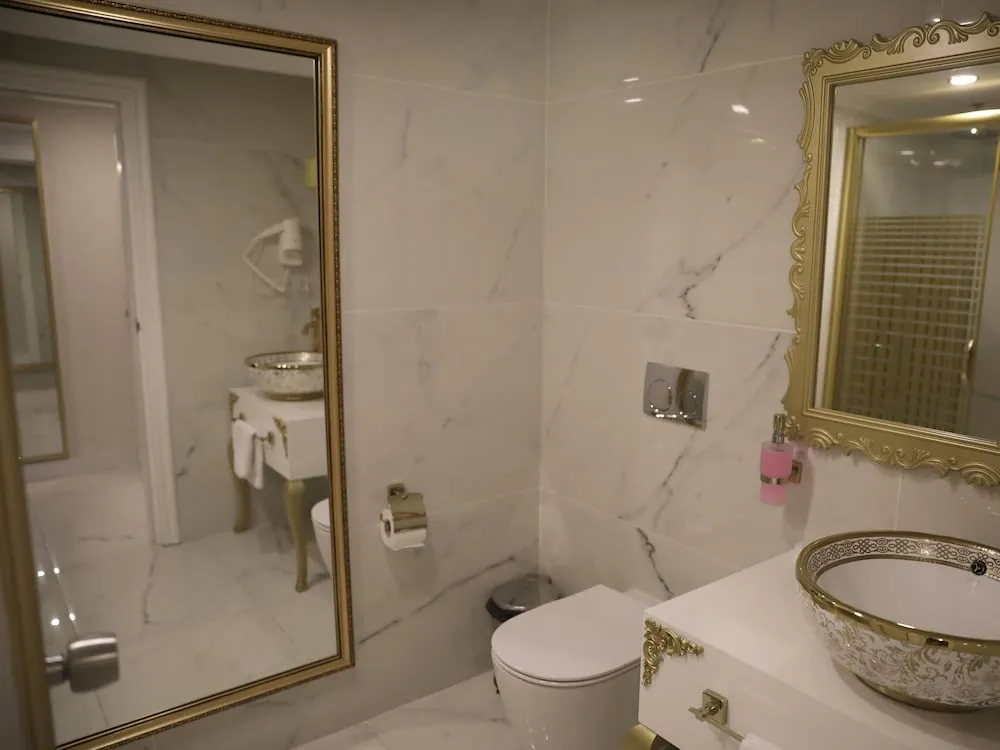 Standard Üç Kişilik Oda, Şehir Manzaralı