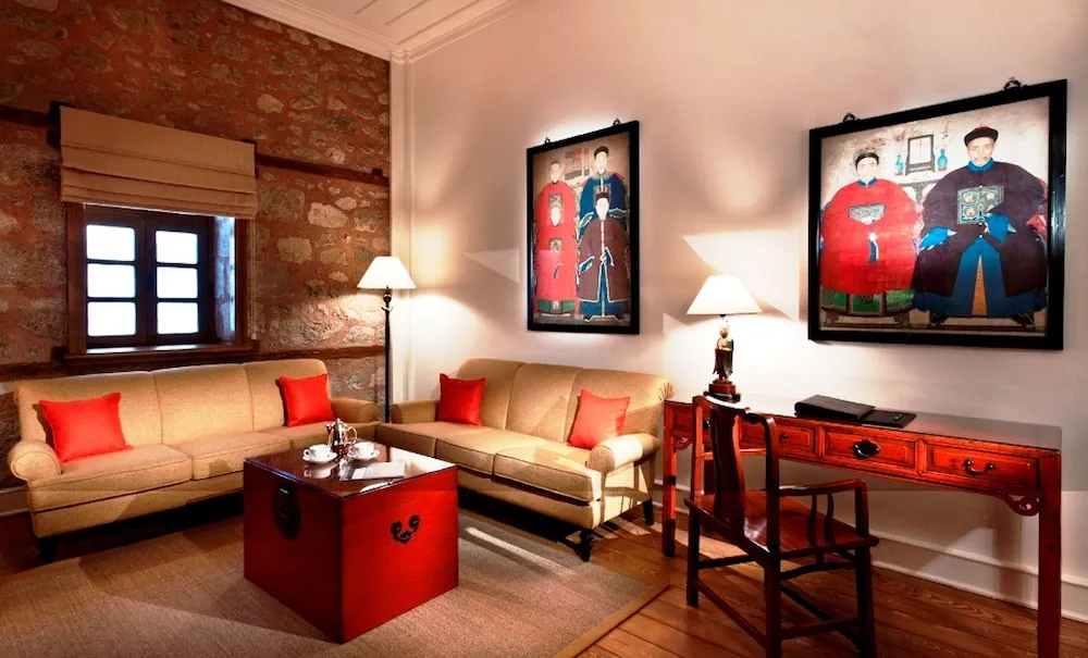 Two Bedroom Mandarin Suite