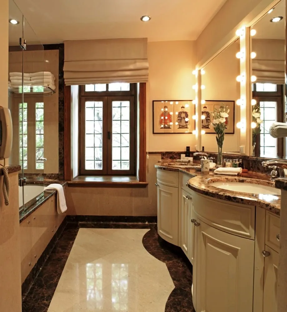 Two Bedroom Mandarin Suite