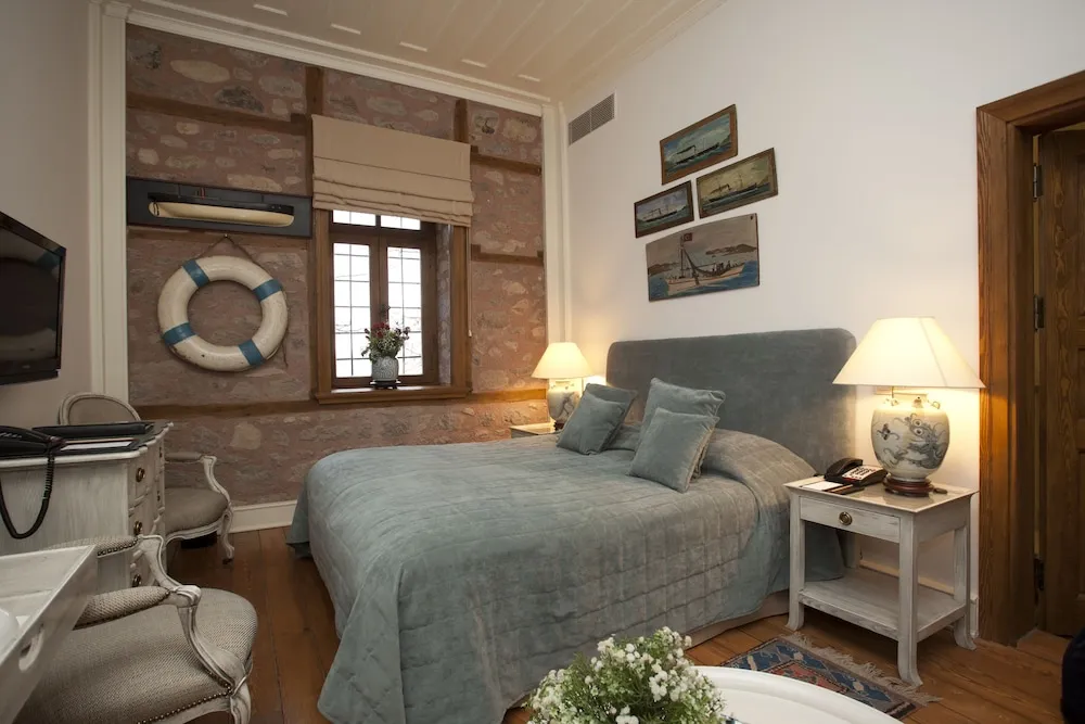 Superior Tek Büyük Yataklı Oda