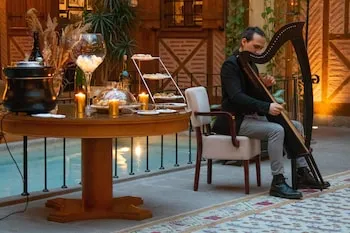 Divan Cukurhan - Boutique Class