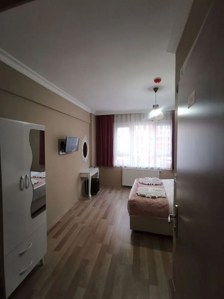 Deluxe Oda, Kısmi Deniz Manzaralı