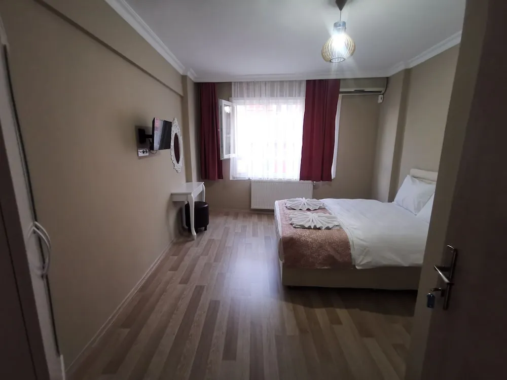 Deluxe Oda, Kısmi Deniz Manzaralı