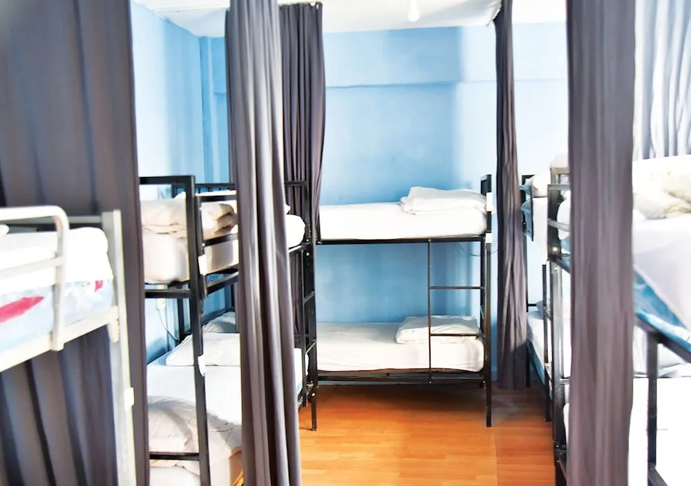 Basic Shared Dormitory, Mixed Dorm