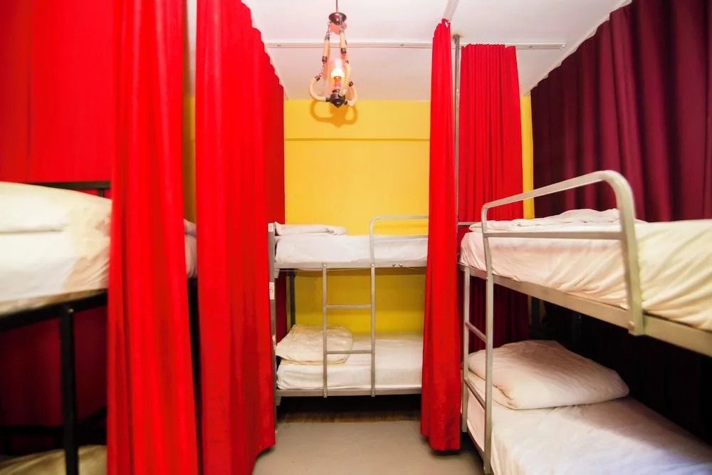 Basic Shared Dormitory, Mixed Dorm