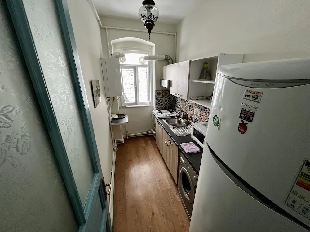 Family Apartment No 2 (150 Meters Away)