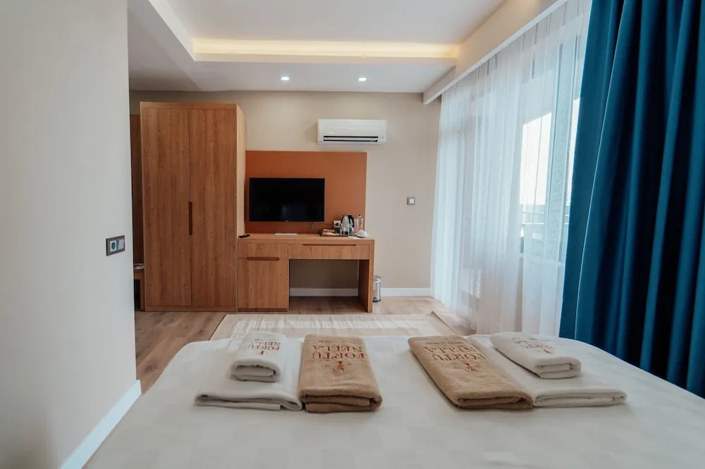 Standard Tek Büyük veya İki Ayrı Yataklı Oda