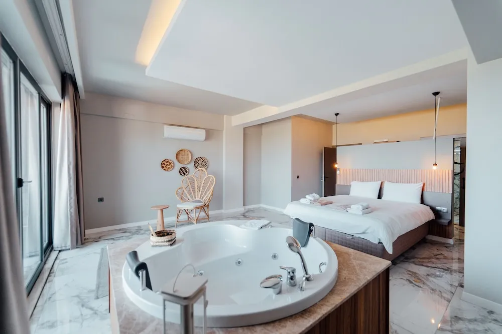 Fortunella Suites & Villas