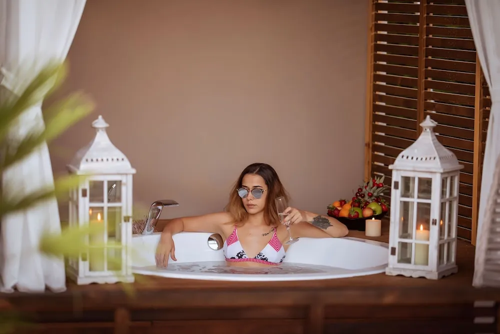 Honeymoon Oda, 1 Çift Kişilik Yatak, Sıcak Su Küveti, Havuz Kenarı