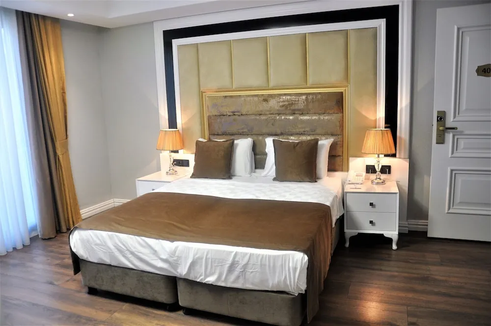 Superior Triple Room with Balcony