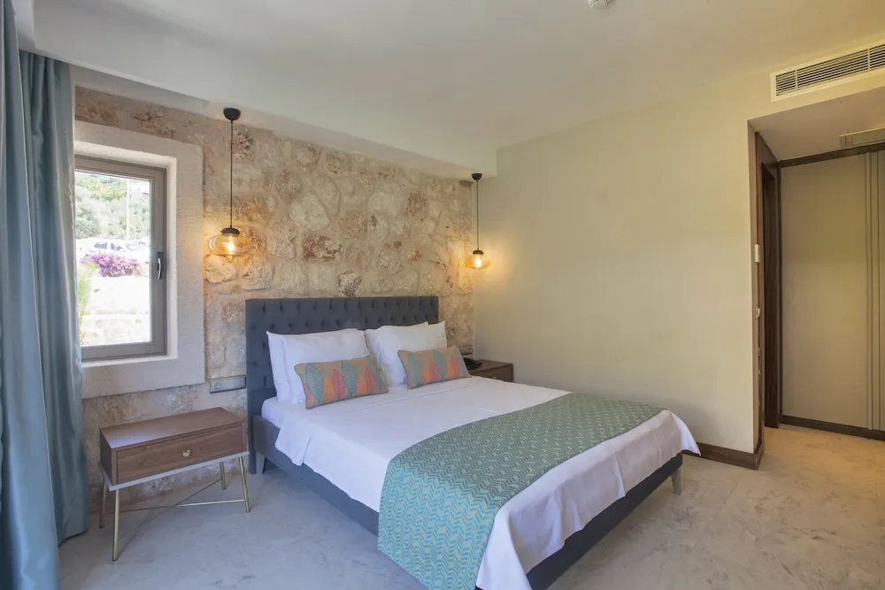 Deluxe Oda, Kısmi Deniz Manzaralı