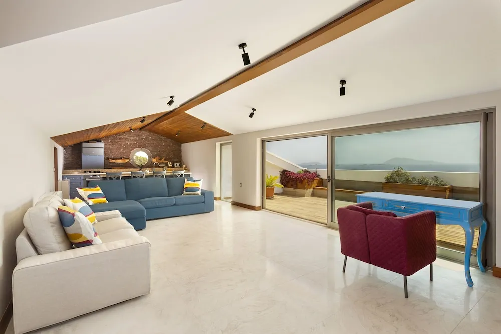 Panoramic Çatı Katı (Loft), Sıcak Su Küveti, Deniz Manzaralı