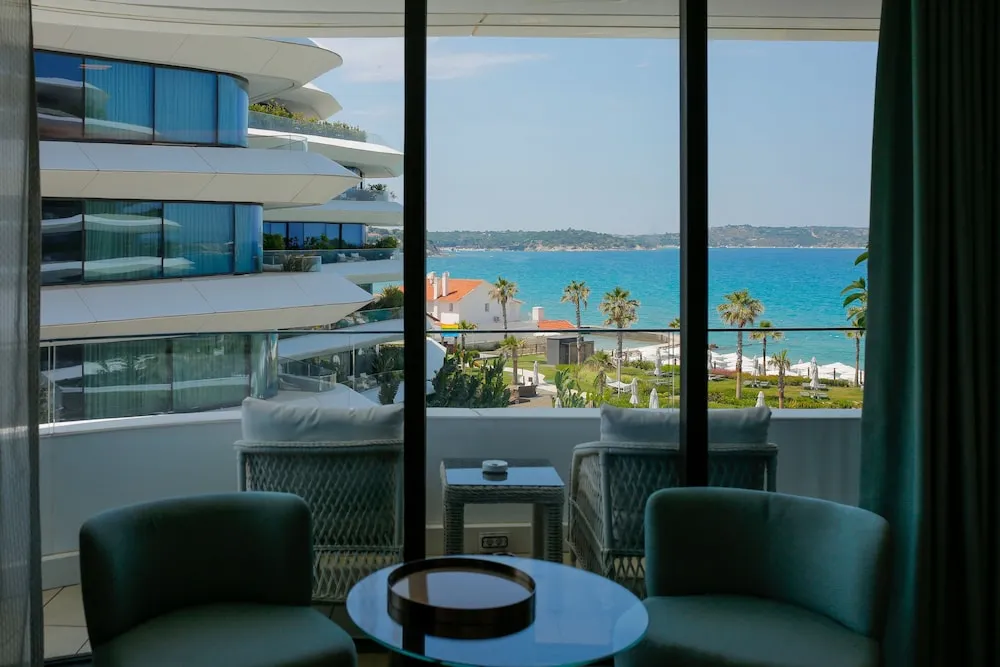 Oda, 1 En Büyük (King) Boy Yatak, Deniz Manzaralı, Köşe