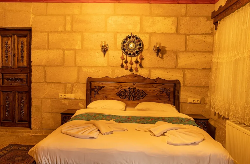 Traditional Tek Büyük Yataklı Oda, 1 Büyük (Queen) Boy Yatak, Üzüm Asması Manzaralı