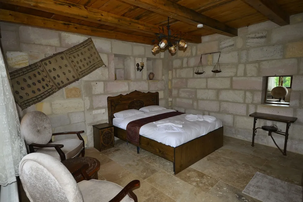Traditional Tek Büyük Yataklı Oda, 1 Büyük (Queen) Boy Yatak, Üzüm Asması Manzaralı