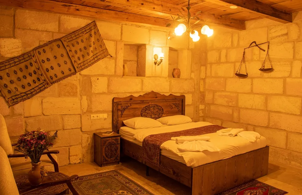 Traditional Tek Büyük Yataklı Oda, 1 Büyük (Queen) Boy Yatak, Üzüm Asması Manzaralı