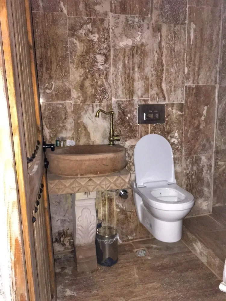 Design Tek Büyük Yataklı Oda (Suleyman)