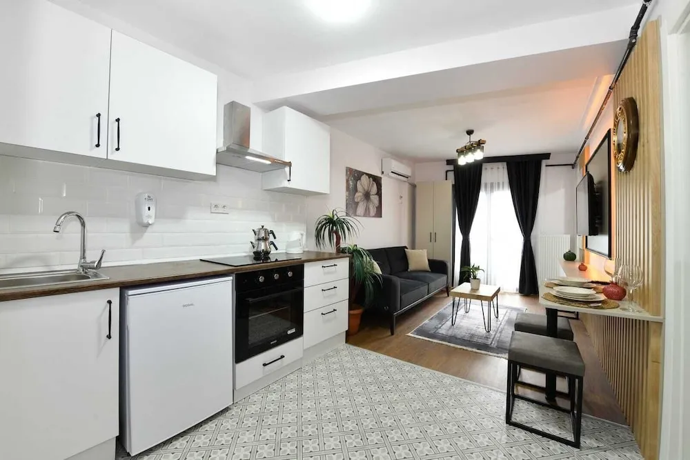 Superior Süit, Mutfak, Ek Bina