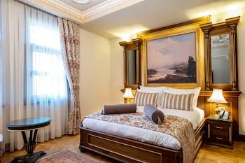 Ortaköy Hotel